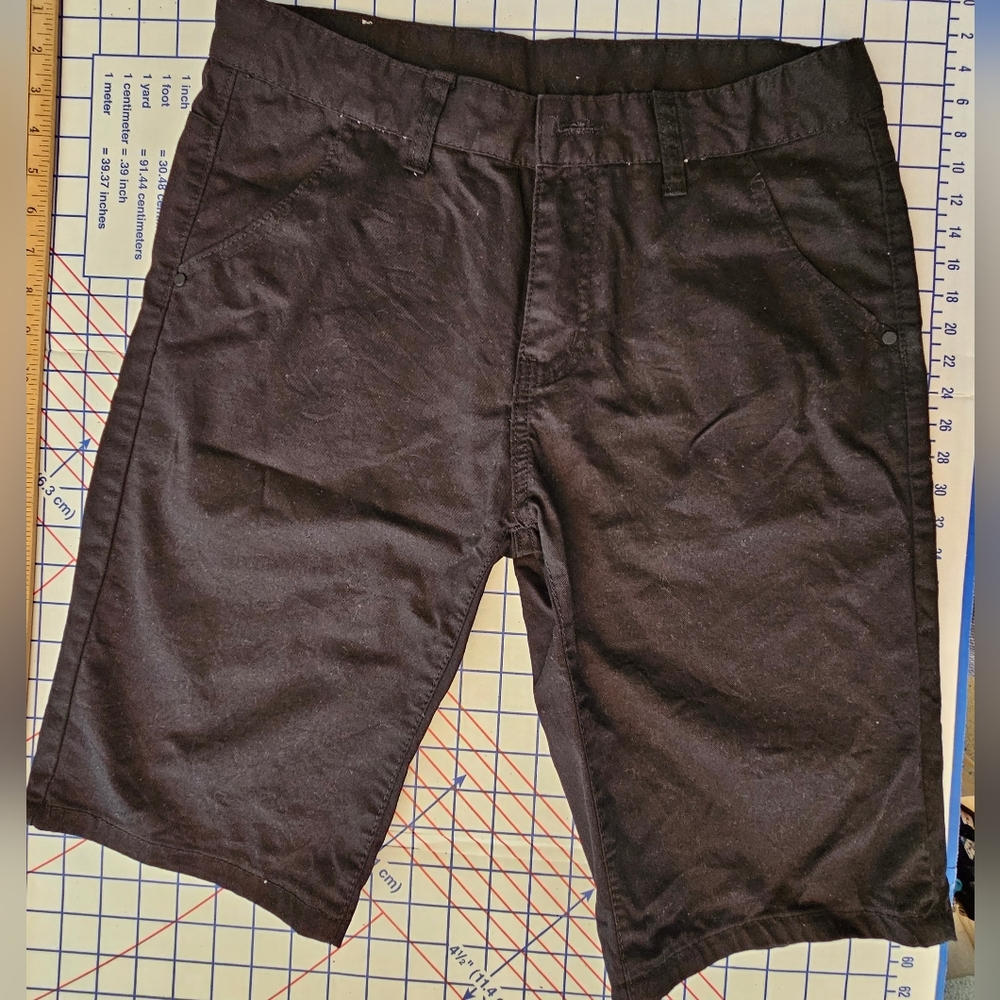 NWOT skinny black jean shorts